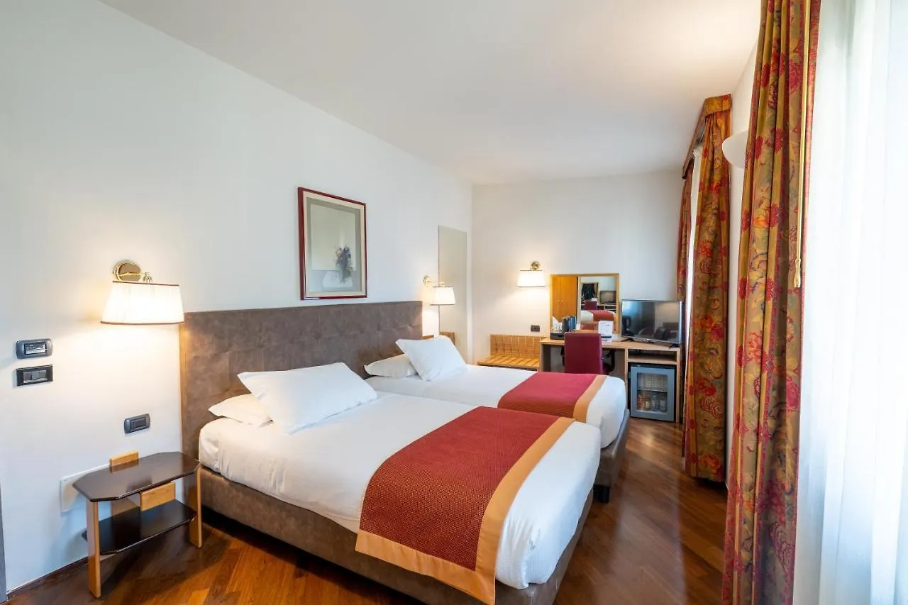 Hotel Regina Milano