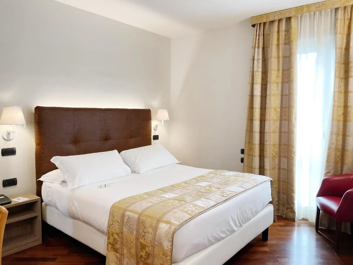 Hotel Regina Milano