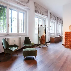 Apartamento Lovely - Beautiful Loft With Terrace In Porta Romana Milán