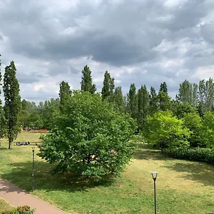 Apartamento Trilocale In Zona Bocconi/navigli Milán