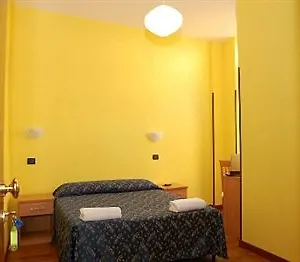*** Konukevi Sun Moon İtalya