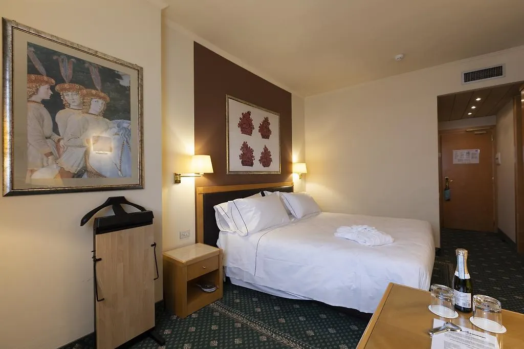Hotel Regina Milan